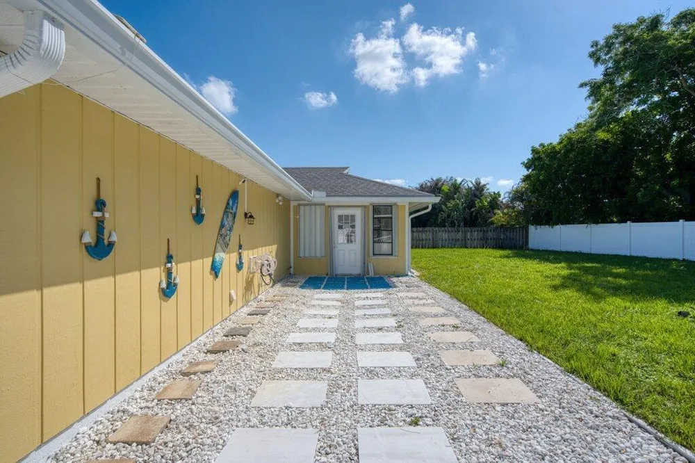 888 NE Maranta Terrado Jensen Beach, FL 34957