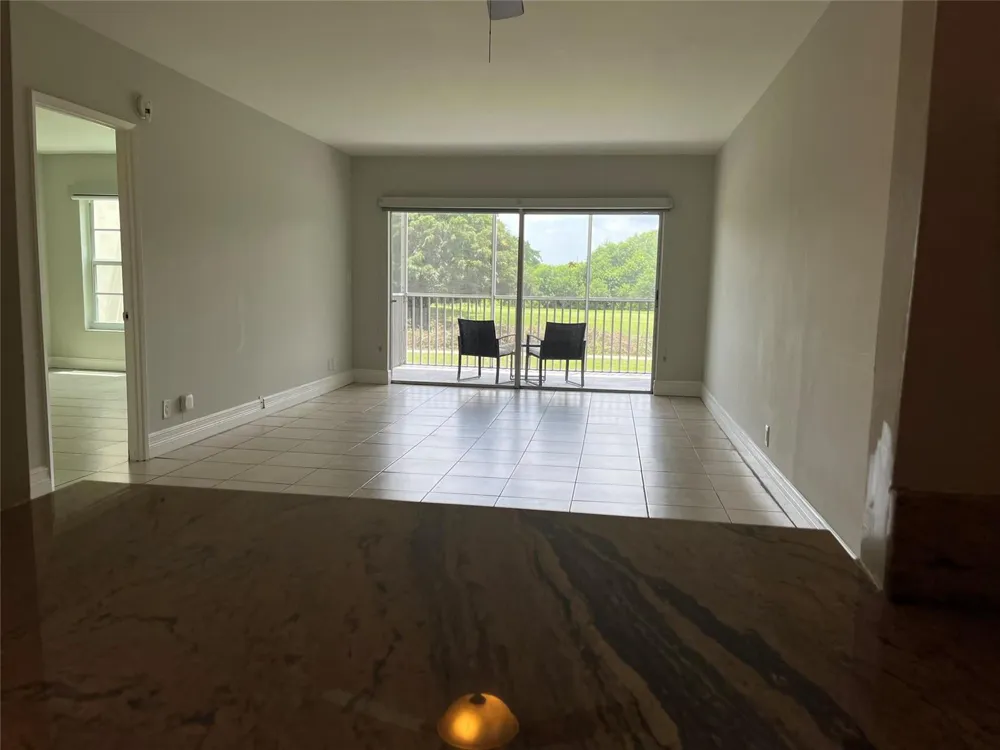 3100 PALM AIRE DRIVE #204 Pompano Beach, FL 33069