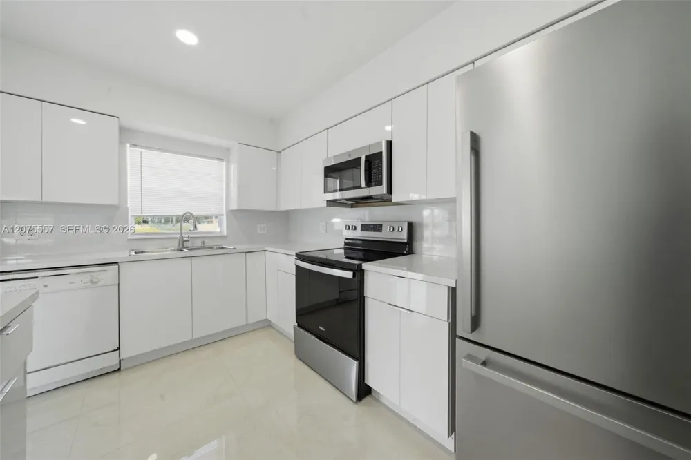 11000 NW 21st Ct #11000 Miami, FL 33167