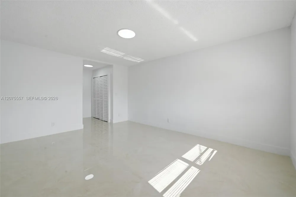 11000 NW 21st Ct #11000 Miami, FL 33167