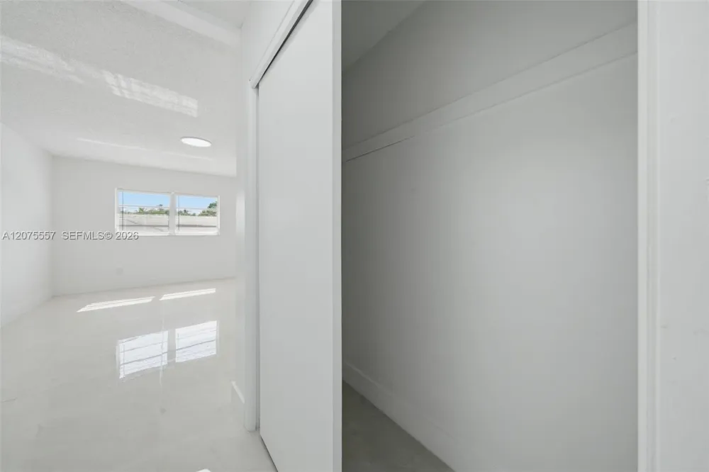 11000 NW 21st Ct #11000 Miami, FL 33167
