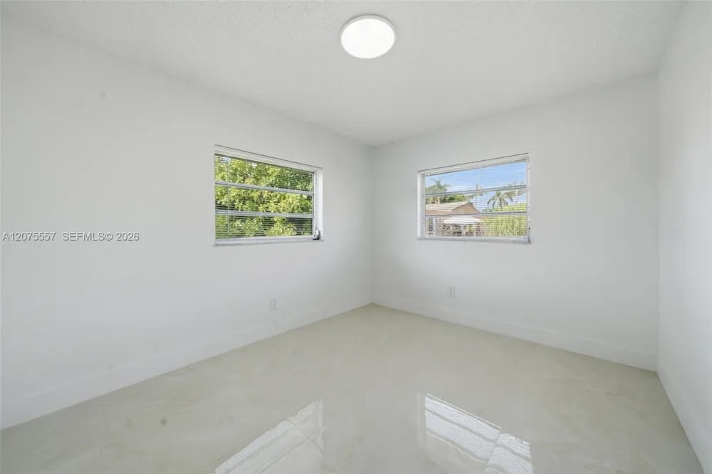 11000 NW 21st Ct #11000 Miami, FL 33167