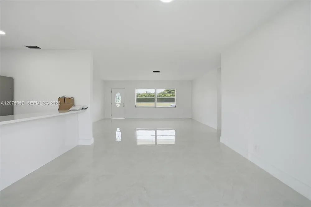 11000 NW 21st Ct #11000 Miami, FL 33167