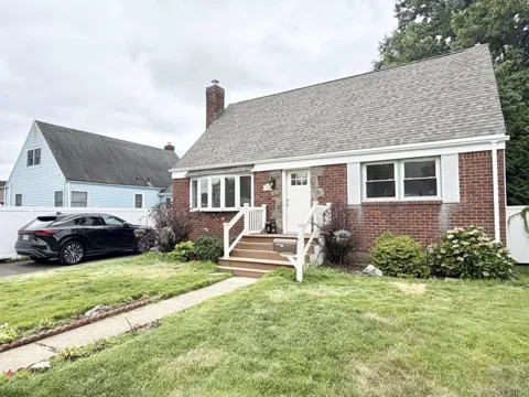 20 Iris Avenue
