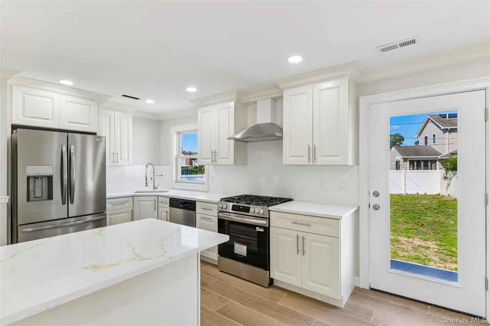 3176 Morgan Drive Wantagh, NY 11793