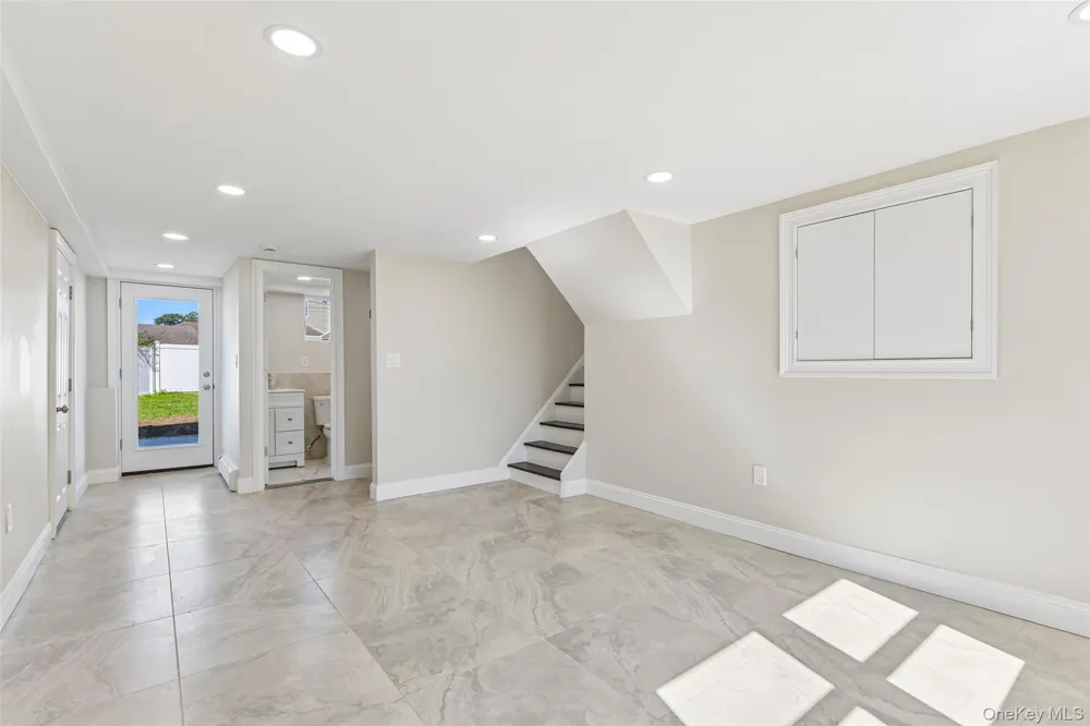 3176 Morgan Drive Wantagh, NY 11793