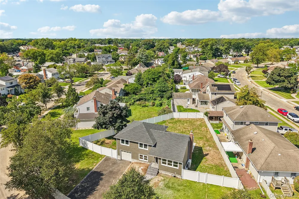 3176 Morgan Drive Wantagh, NY 11793