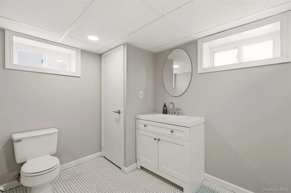 430 Hilda Street East Meadow, NY 11554