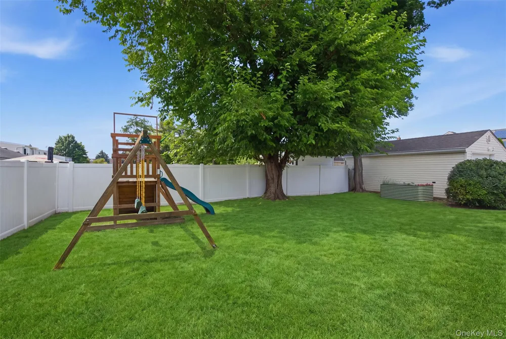 430 Hilda Street East Meadow, NY 11554