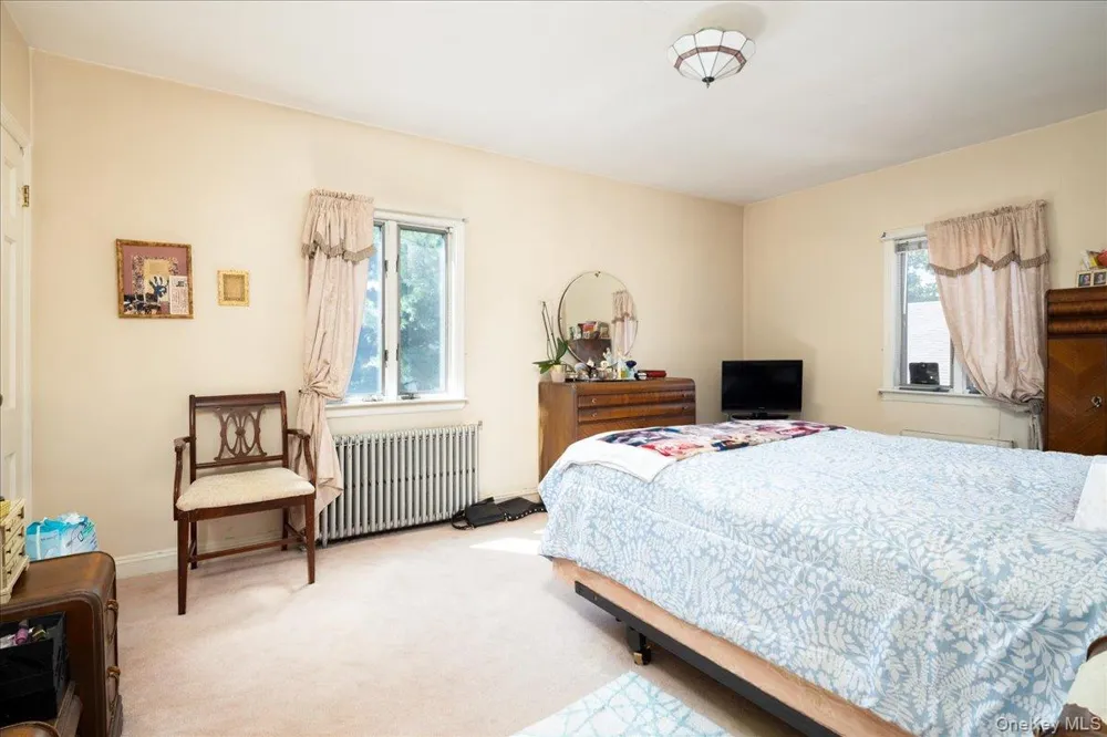 21110 34th Road Bayside, NY 11361