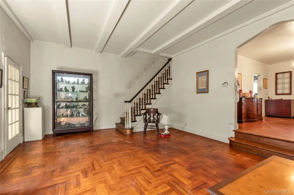 30-12 90th Street East Elmhurst, NY 11369