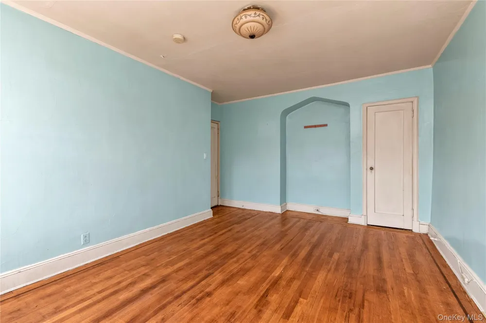 30-12 90th Street East Elmhurst, NY 11369