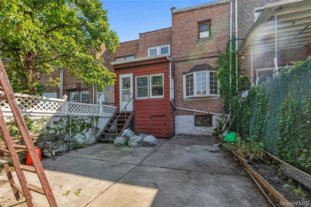 30-12 90th Street East Elmhurst, NY 11369
