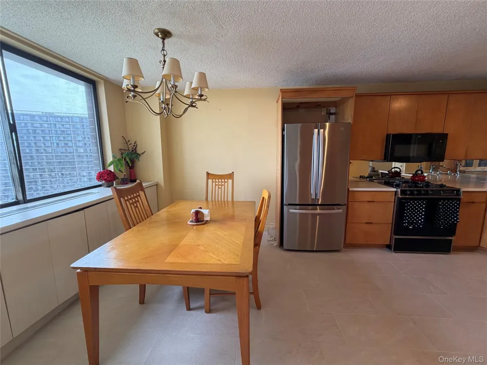 1 Bay Club Drive #16H Bayside, NY 11360