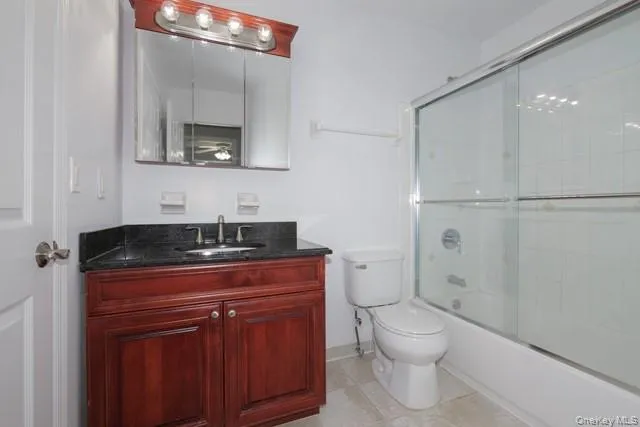 99 Prospect Street #5B Babylon, NY 11702