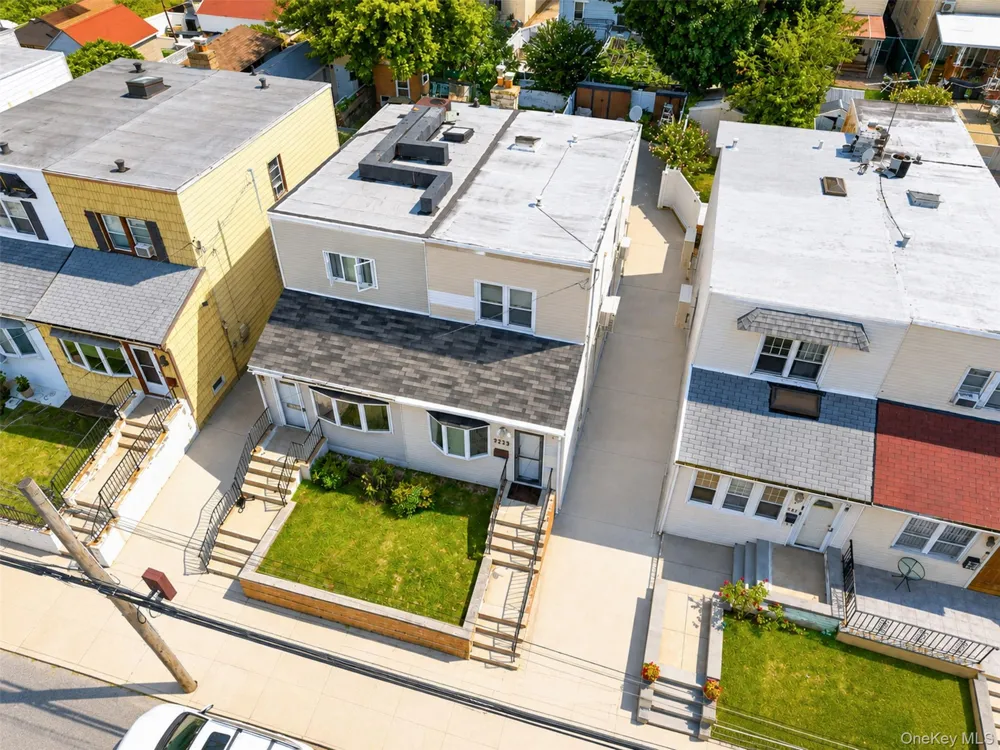 32-33 202nd Street Bayside, NY 11361