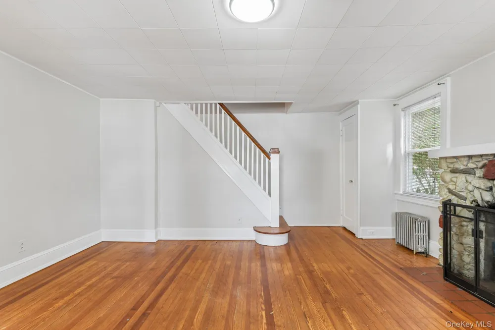 2097 Washington Avenue Seaford, NY 11783