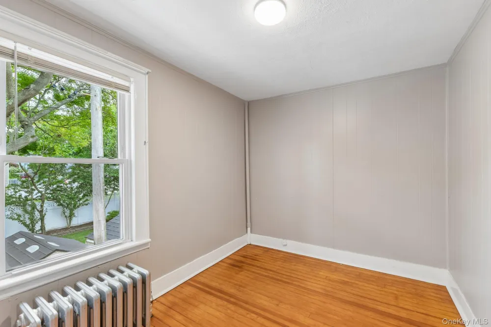 2097 Washington Avenue Seaford, NY 11783