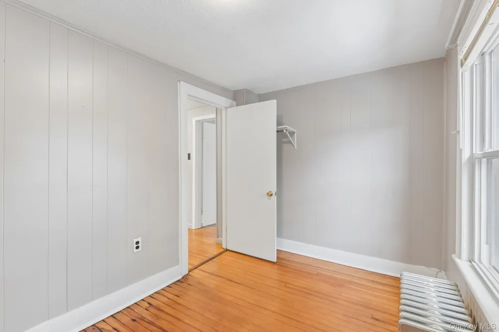 2097 Washington Avenue Seaford, NY 11783