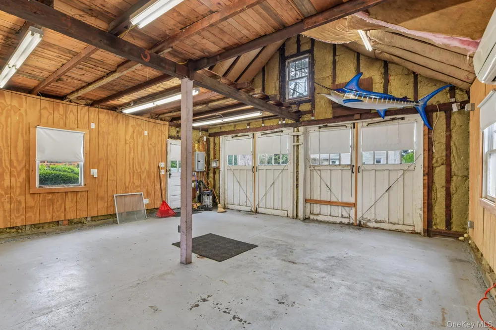 2097 Washington Avenue Seaford, NY 11783