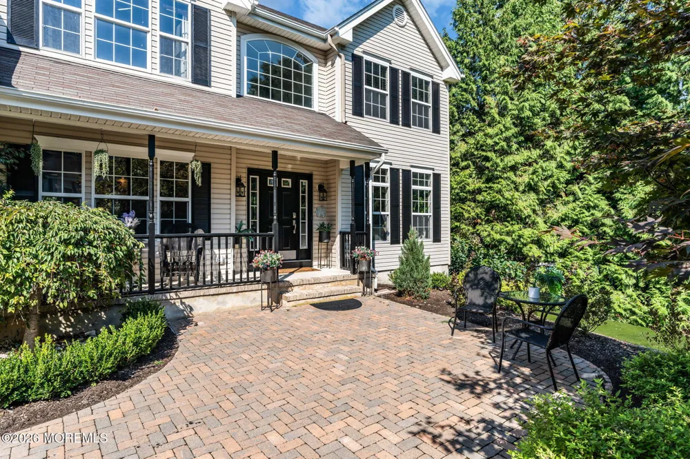 19 Whisper Way Barnegat, NJ 08005