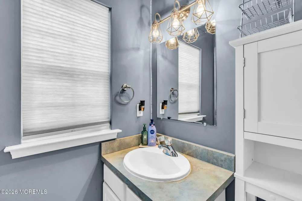 19 Whisper Way Barnegat, NJ 08005