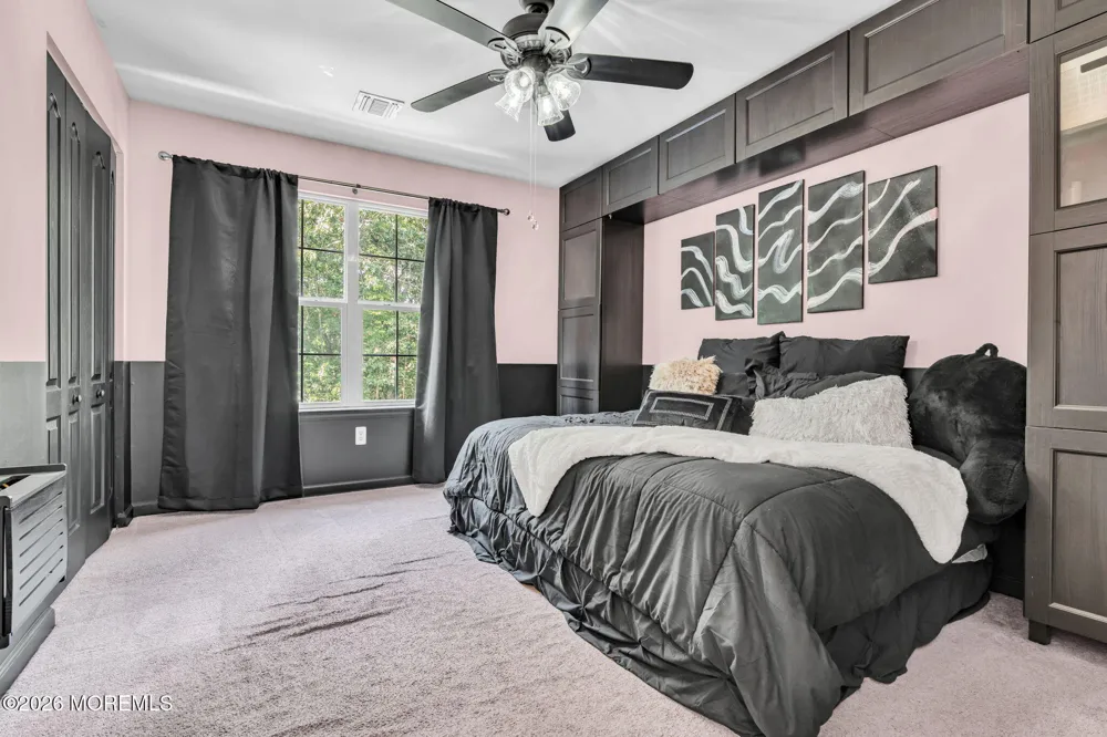 19 Whisper Way Barnegat, NJ 08005