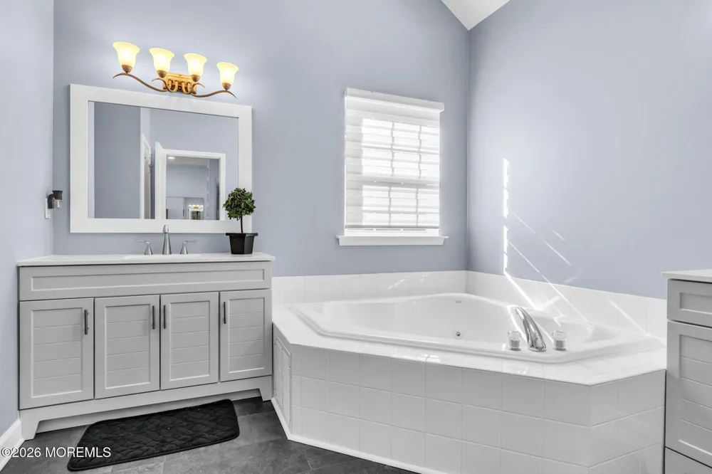 19 Whisper Way Barnegat, NJ 08005