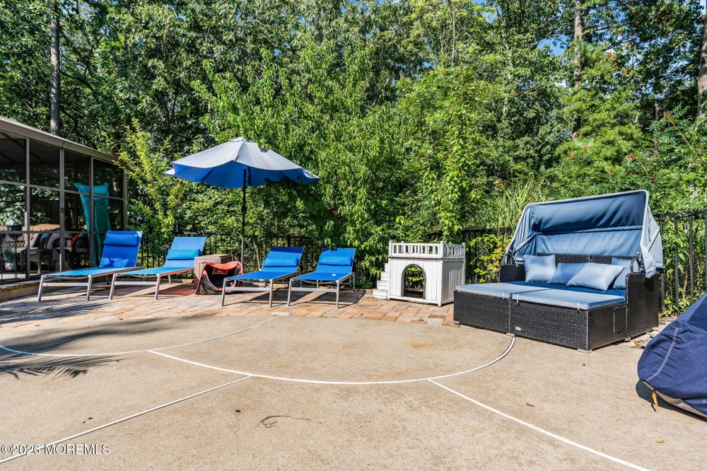 19 Whisper Way Barnegat, NJ 08005