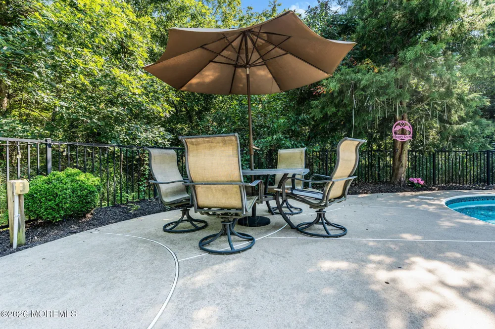 19 Whisper Way Barnegat, NJ 08005
