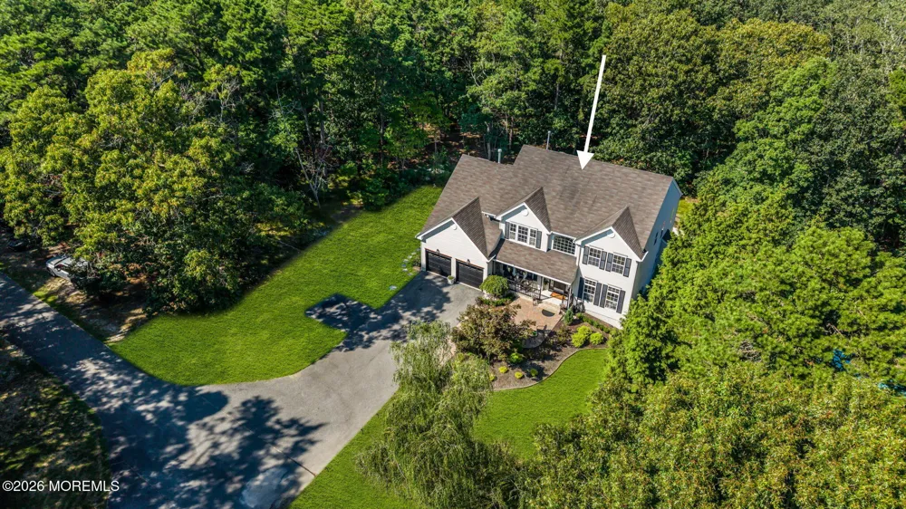 19 Whisper Way Barnegat, NJ 08005