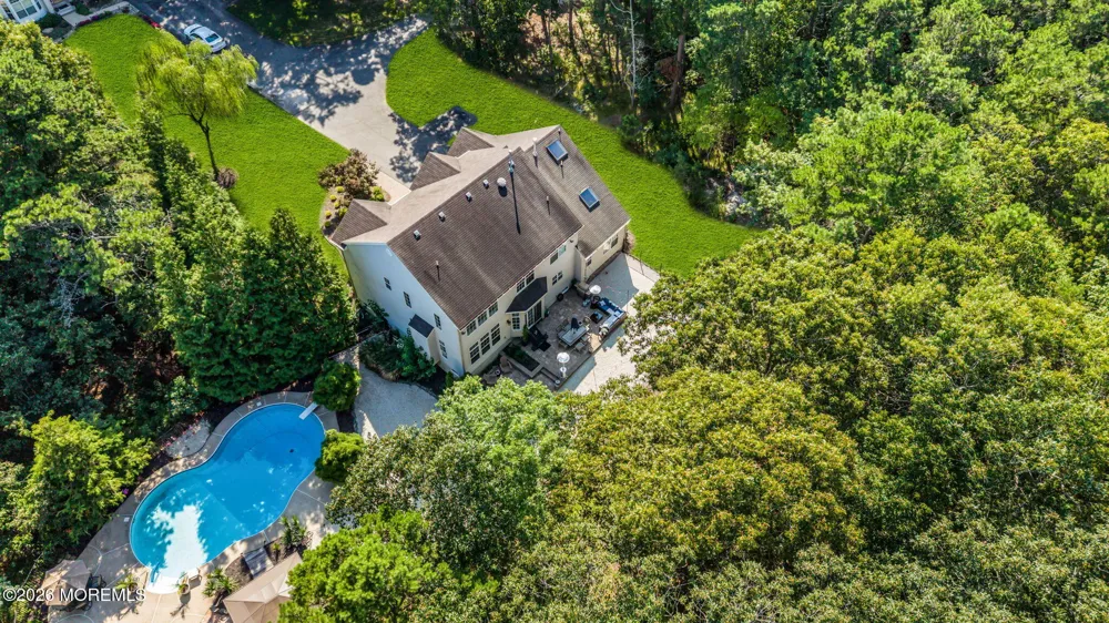 19 Whisper Way Barnegat, NJ 08005