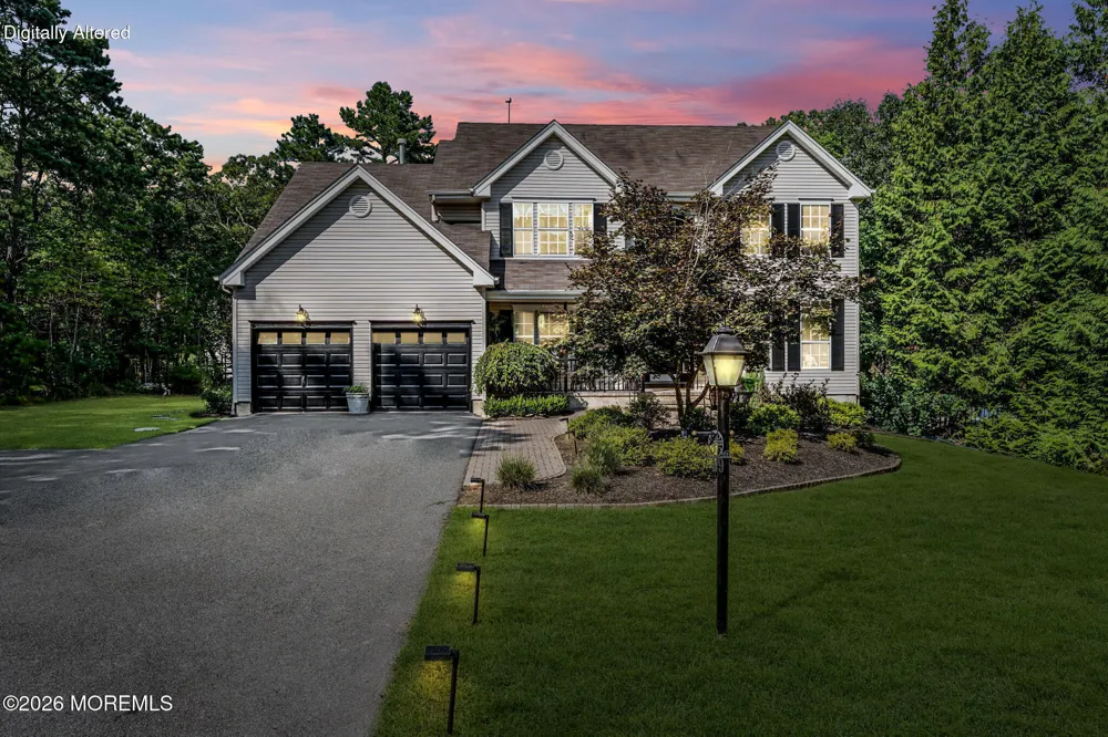 19 Whisper Way Barnegat, NJ 08005