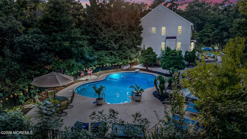 19 Whisper Way Barnegat, NJ 08005