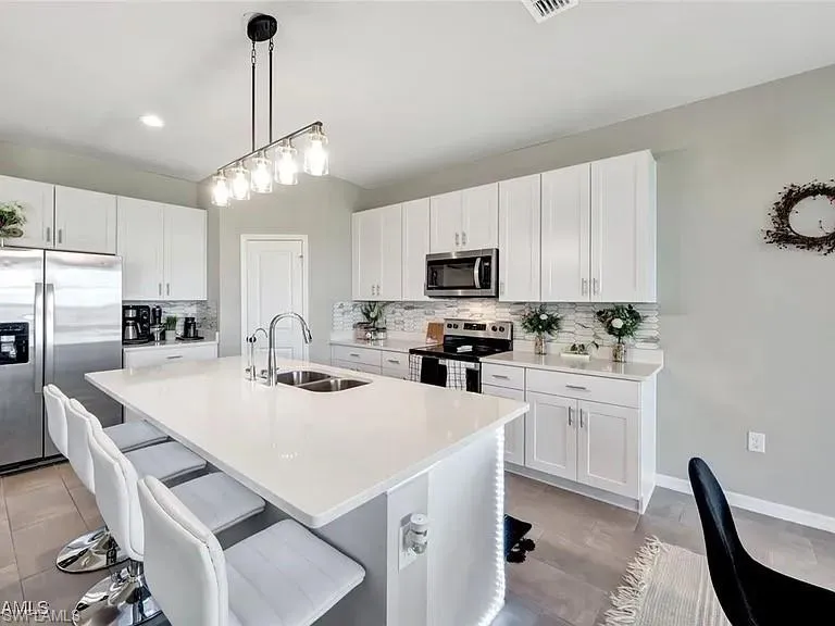 43837 Cattleman Drive Babcock Ranch, FL 33982