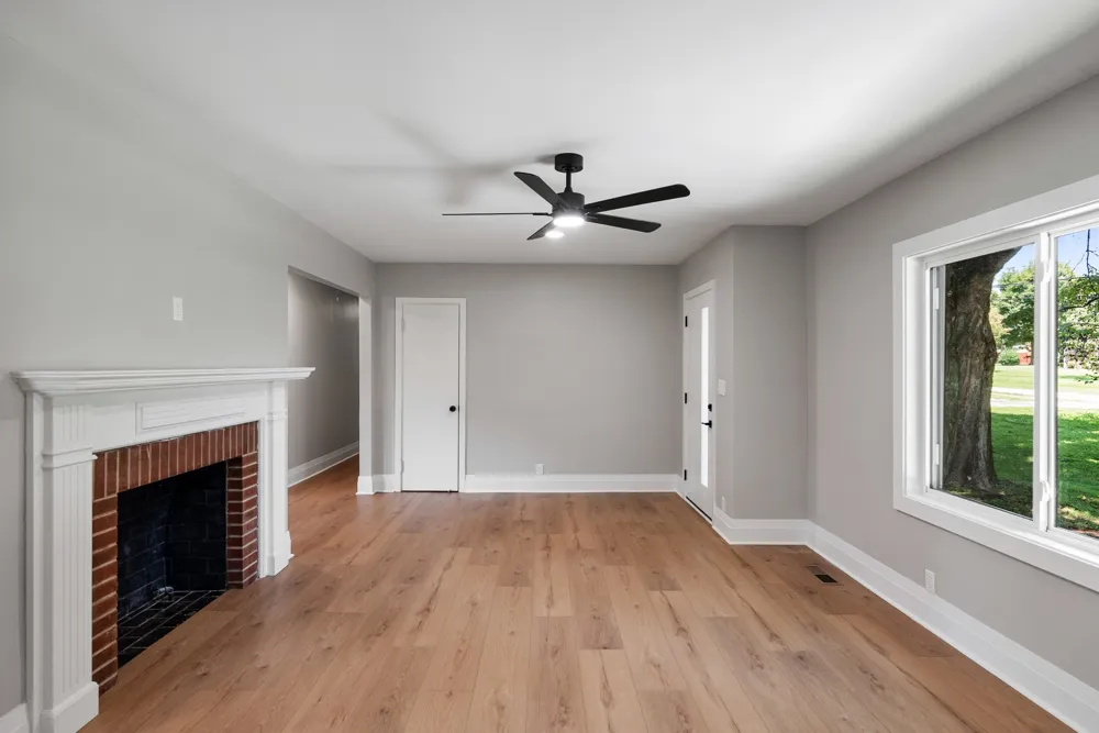 2482 Depot St Spring Hill, TN 37174