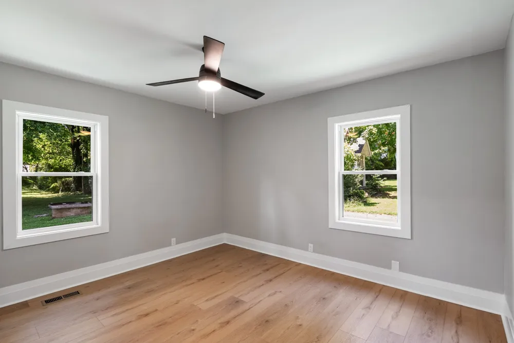 2482 Depot St Spring Hill, TN 37174