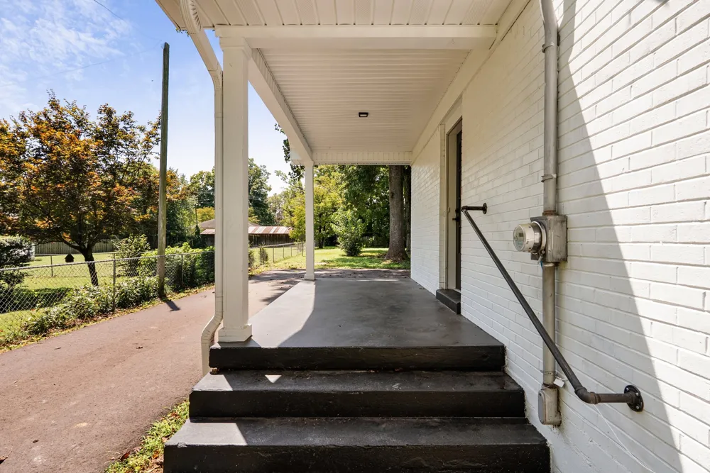 2482 Depot St Spring Hill, TN 37174