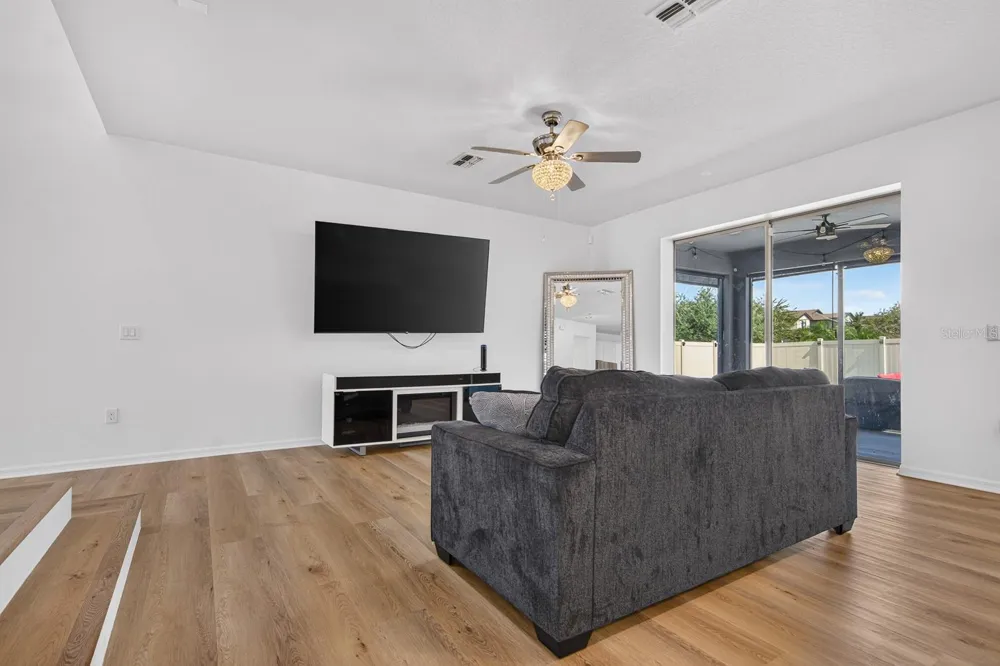 11406 GREEN HARVEST DRIVE Riverview, FL 33578