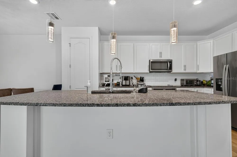 11406 GREEN HARVEST DRIVE Riverview, FL 33578