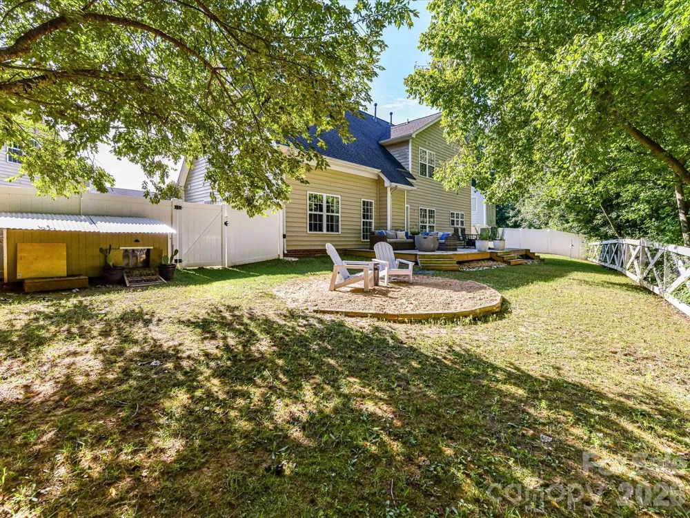 150 W Cavendish Drive Mooresville, NC 28115