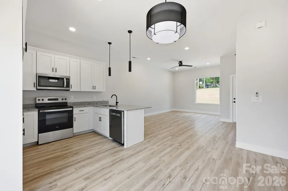 1515 Robin Road Newton, NC 28658