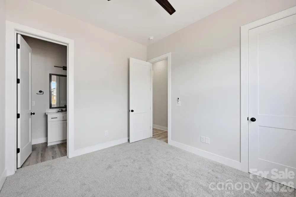 1515 Robin Road Newton, NC 28658