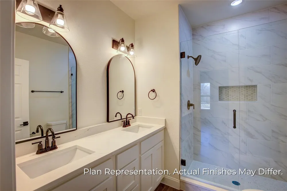 205 E Laura Avenue Quinlan, TX 75474