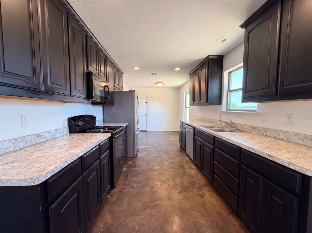 521 Brazos Hills Drive Weatherford, TX 76087