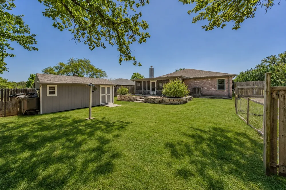 334 Dalhart Drive Weatherford, TX 76086