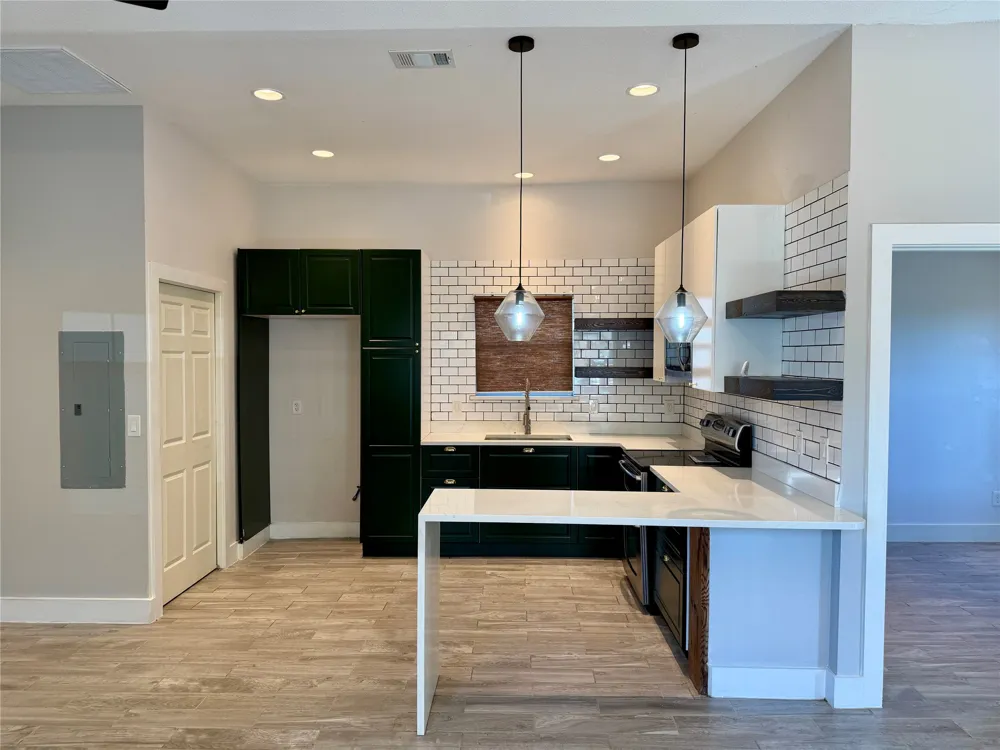 5016 S Interstate Highway 35 E Waxahachie, TX 75165