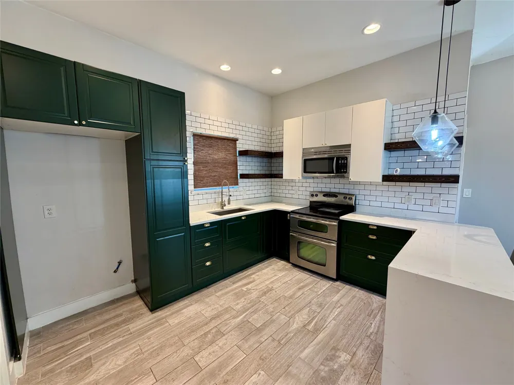 5016 S Interstate Highway 35 E Waxahachie, TX 75165