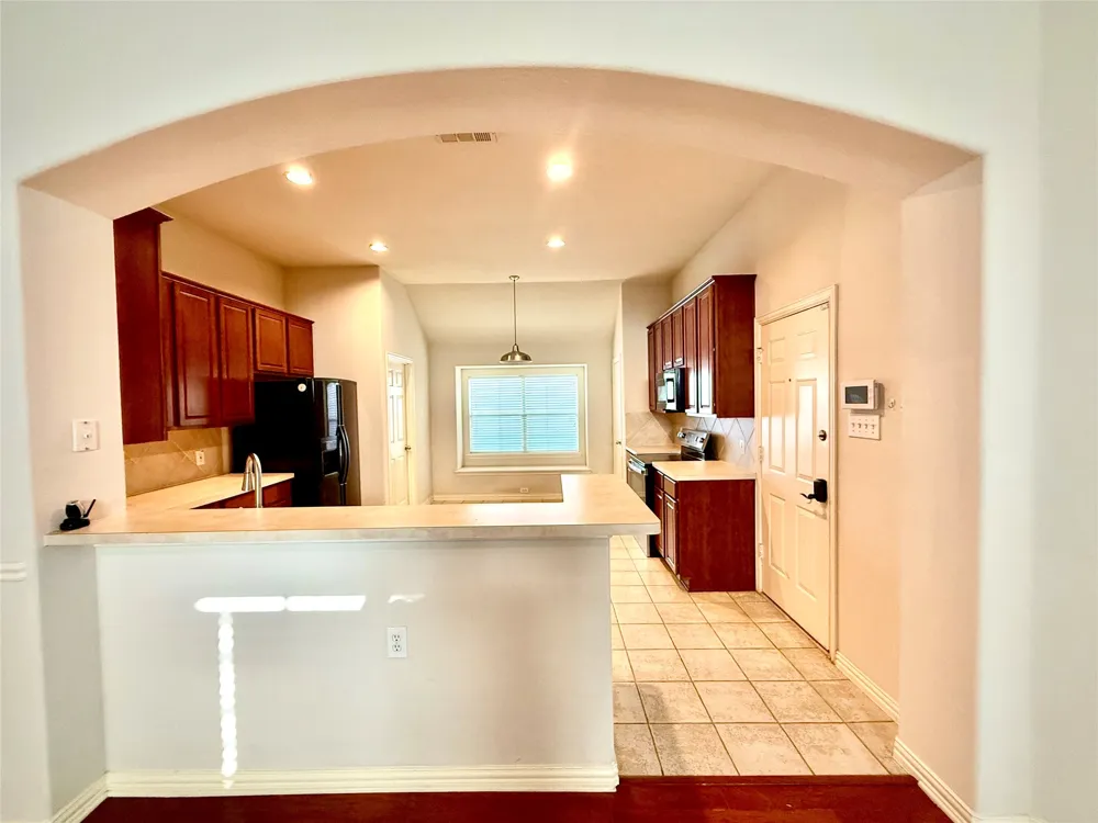 1703 Oak Brook Lane Allen, TX 75002