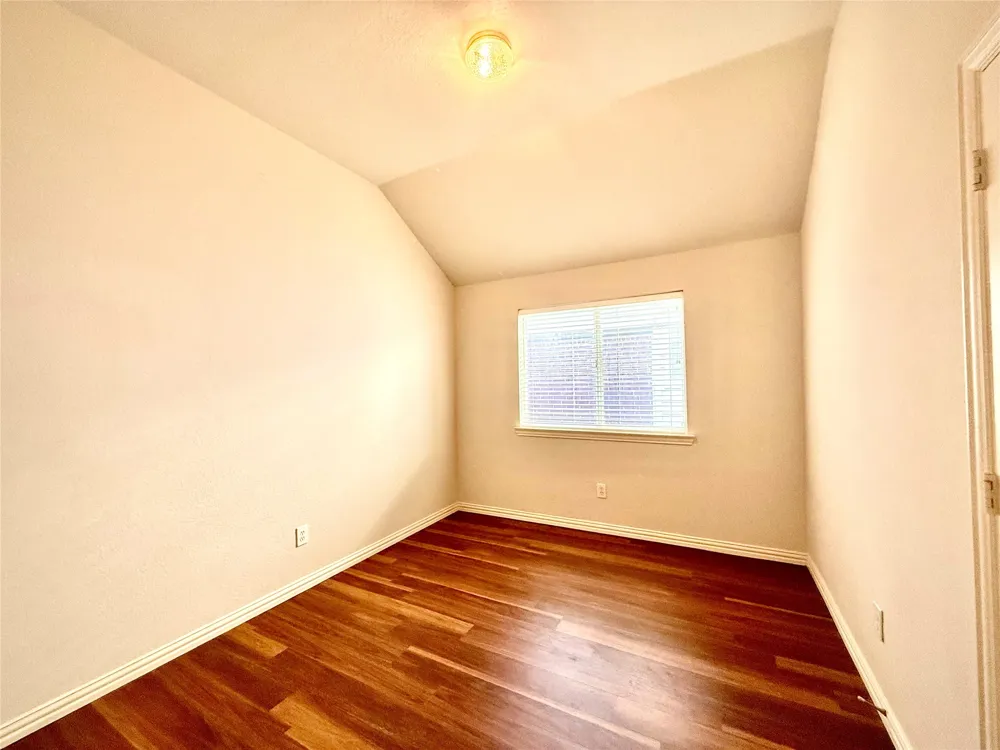 1703 Oak Brook Lane Allen, TX 75002